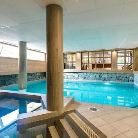 Les Flanamolo's-charming Luxury Complex アパート *