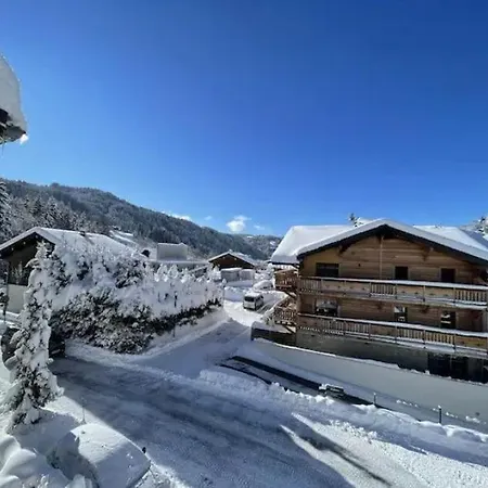 Les Flanamolo's-charming Luxury Complex アパート *
